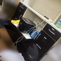 食器棚の画像