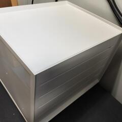 A4 ゆったりサイズ　書類　ケース　棚の画像