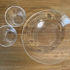 食器　ガラス　そうめんなどに　2人分の画像