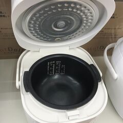 ★リユースのサカイ春日部店★KJ11175 SHARP 炊飯器 KS-CF05A-W 3合炊き 19年製 動作確認／クリーニング済みの画像
