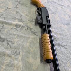 メーカー不明　M870ショットガン　ポンプアクション　エアーコッキングガンの画像