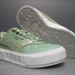 PUMAシューズ22.5㎝の画像
