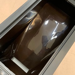 美原店 アスベル 洗えて清潔 計量 米びつ12kg型 スリム 無洗米対応　ブラウンの画像