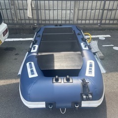 ゴムボートの画像
