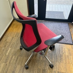Baron 多機能デスクチェアーの画像