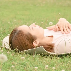 8/9(土)夜の「眠りのヨガ🌙」ぐっすり眠りたい方への画像