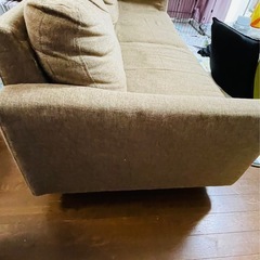 三人掛けソファの画像