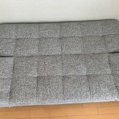 三人掛けソファーベッドの画像