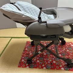 Combi<コンビ>ネムリラ＊手動スウィングベッドの画像