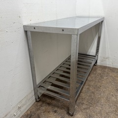 ステンレス　業務用　作業台　厨房　飲食店　W１２００ｘD４５０ｘH８００ｍｍの画像