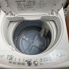 リサイクルショップどりーむ荒田店　No4301 洗濯機　シャープ　２０１０年製　７kg容量　便利な大き目洗濯機♪　お買い得品♪の画像