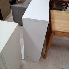 リユースのサカイ栃木店★ジモティ割あり★  ガラスキャビネット ホワイト W90×D29×H90 クリーニング済み TC10082の画像