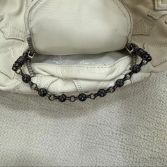 Chrome Hearts DUFFLE GYM BAG-CEME セメタリークロスパッチダガージップレザーハンドバッグの画像