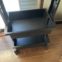 3段ワゴンの画像