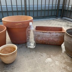 植木鉢の画像