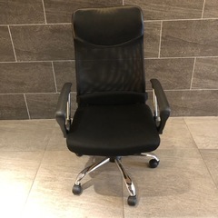 メッシュバックチェア ハイバック　オフィスチェアの画像
