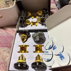 小型スピーカー用インシュレーターの画像