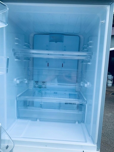 送料設置無料　SHARP ノンフロン冷凍冷蔵庫 SJ-W351E-S SHARP SJ-W351E-S シャープ 350L 3ドア冷蔵庫 (シルバー系