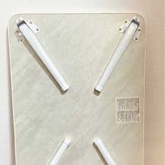 折りたたみ テーブルの画像