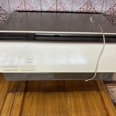 三菱　VKB-100V FFクリーンヒーターの画像