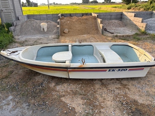 明石ヨット　2分割ボート　EK320