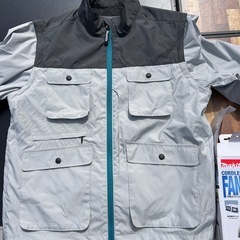マキタ　ファン　服の画像