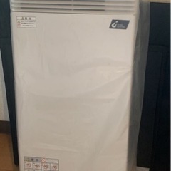 新品未使用　温度調節付き　インターセントラル　パネルヒーター 自然対流式パネル型ヒーター 縦型タイプ 200V 500W TPN-0502Aの画像