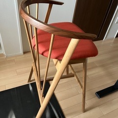 カウンターチェアの画像