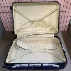 カーボン素材🔴軽量大型スーツケース75の50の30の画像