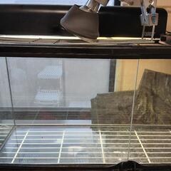 爬虫類等飼育ガラスケース　の画像