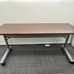 ※交渉中【引き取り希望】okamura ウッドタイプ  長机 ミーティングテーブル スタッキング 折りたたみの画像
