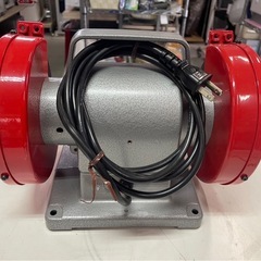 未使用　makita　マキタ　電気グラインダ　9306S　150㎜　100V　両頭グラインダ　研磨機　卓上グラインダ　DIY　電動工具　稼働確認済　③の画像