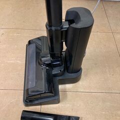アイリスオーヤマ 掃除機 SCD-184P 2024年製・台座＆取説付き／直接受け渡しのみ【キャンセルのため再掲載】の画像