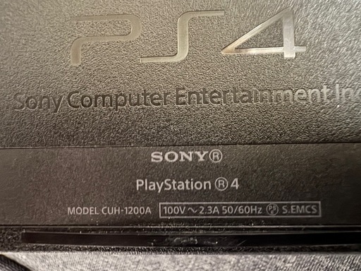 PS4本体
