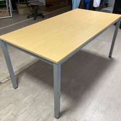 会議用テーブル 【３/３台目】　幅1500ｘ奥行750ｘ高さ700mm　ダークウッド天板・シルバー脚４本組み立ての画像