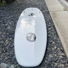 プレセボ 
placebo surfskate 4’10 サーフボード　の画像