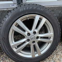 バリ溝　冬用+純正品　日産 E52 エルグランド ハイウェイスター 純正 (ブリヂストン) 225/55R18  の画像