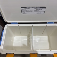 未使用 伸和 クーラーボックス Wind bird 37L キャンプ アウトドアの画像