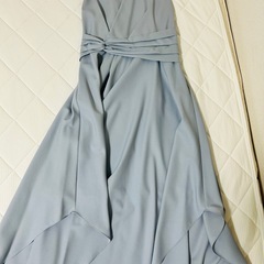 結婚式お呼ばれドレスの画像