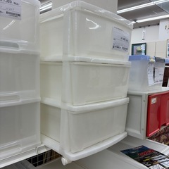 リユースのサカイ東金店　キャスター付き3段衣装ケース　TJ13668の画像