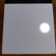 レフ板的なもの　　白黒2枚の画像