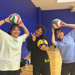 一緒にやりませんか？🏐友達たくさん増えて毎日ハッピーです😆…