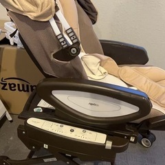 無料】木製チェア・傘立て・手動ベビーチェア（浪速区で引き取り） の画像