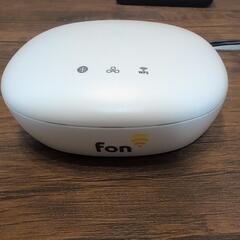 wi-fi ルーターとドアにかけるフックの画像
