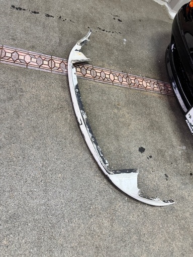 NAロードスター　純正フロントリップ