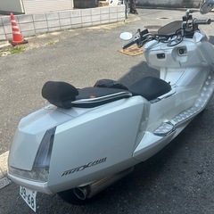 ⭐︎激安低走行⭐︎ヤマハ　マグザム　大人気　ホワイト　カスタム　自賠責R7/9付き！の画像