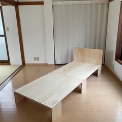 シングル ベッドフレーム　IKEA シングルマットレス　枕　セットの画像