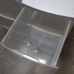 キャスター付き三段衣装ケース 2個セットの画像