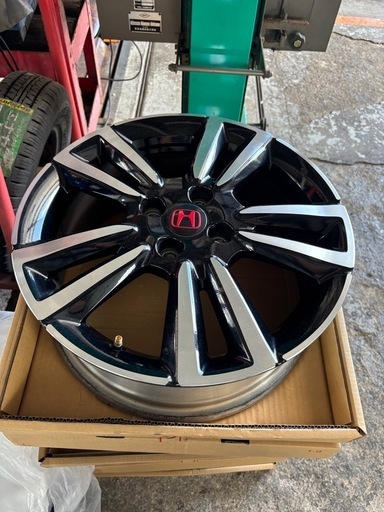 値下げ❗️フィットハイブリッドRSホイール