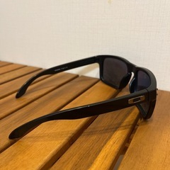 オークリー サングラス プリズムの画像